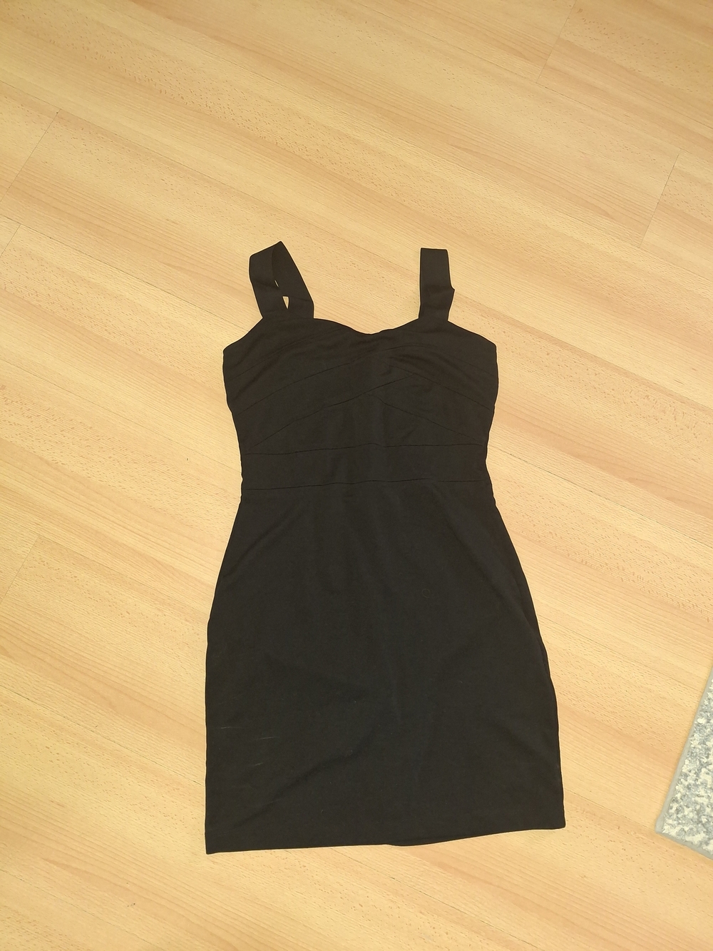 Sleek Black Mini Dress with Wide Straps